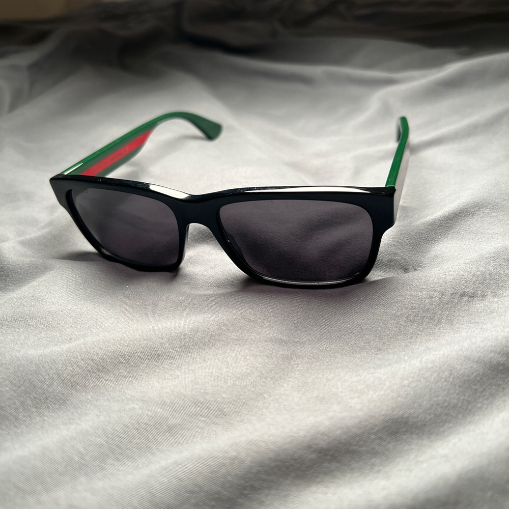Gucci men sunglasses